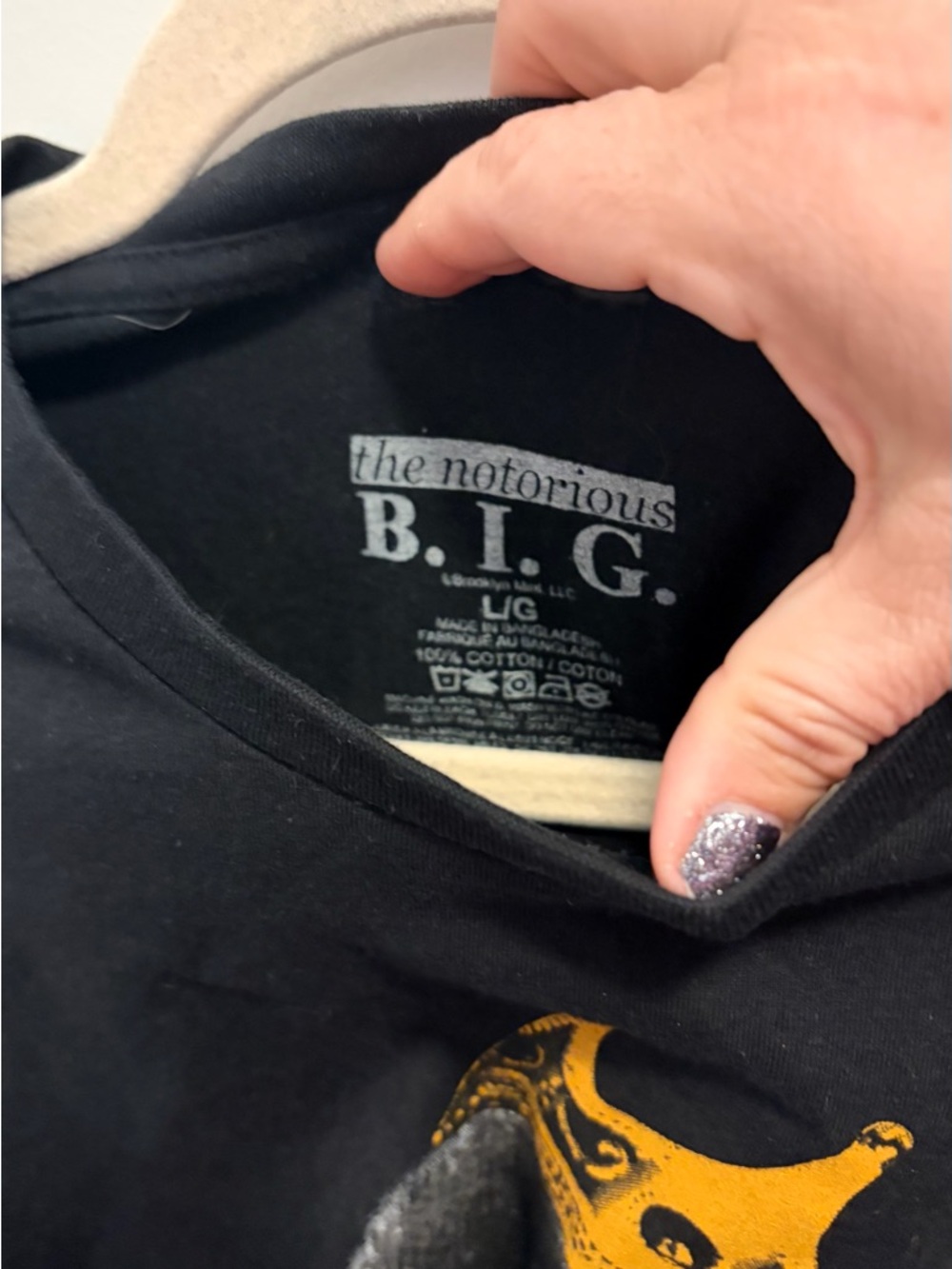 Biggie Crown Graphic Tee in Black and Gold - Picture 3 of 3